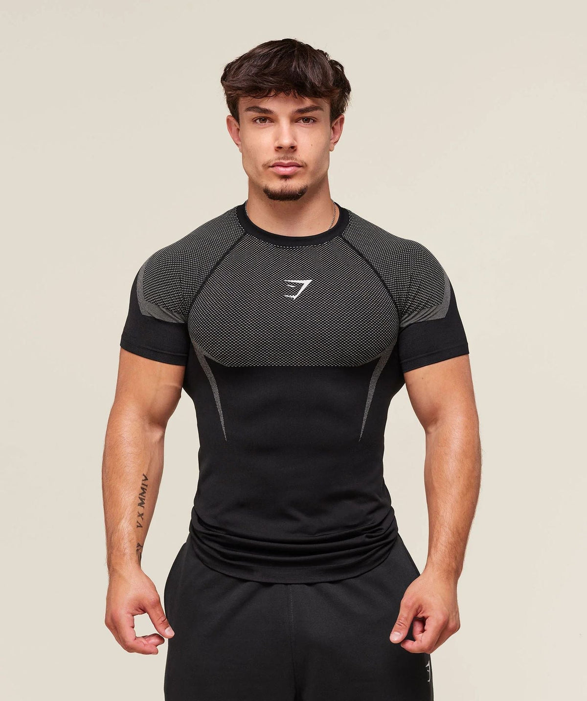 GYMSHARK/ONYX5 Short-Sleeve Compression Training Shirt